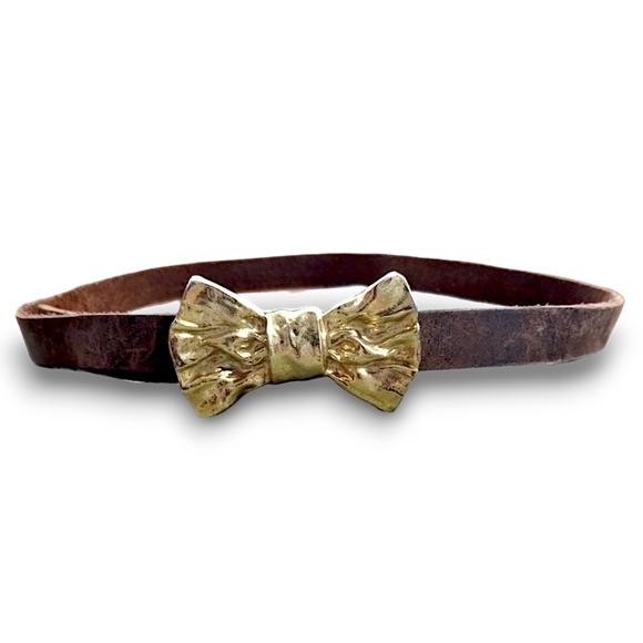 Anthropologie Accessories - Anthropologie 14k Gold and Leather "Hammered Bow Belt"